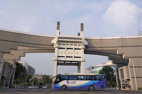 2019龙图腾校园招聘走进安徽建筑大学